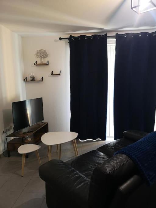 T2 Avec Jardin Proche Aeroport, Airbus, Meet Apartment Daux Exterior photo
